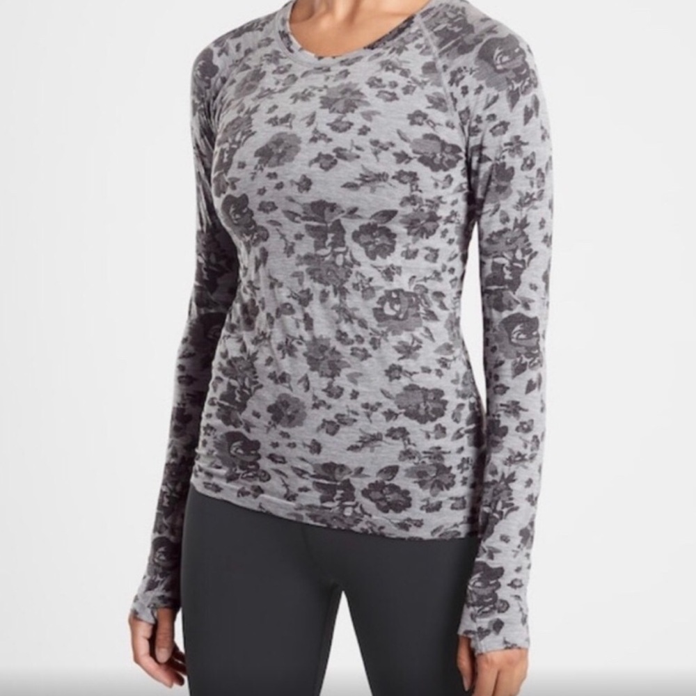 *NWOT Athleta Momentum Space-dye Floral Seamless Top